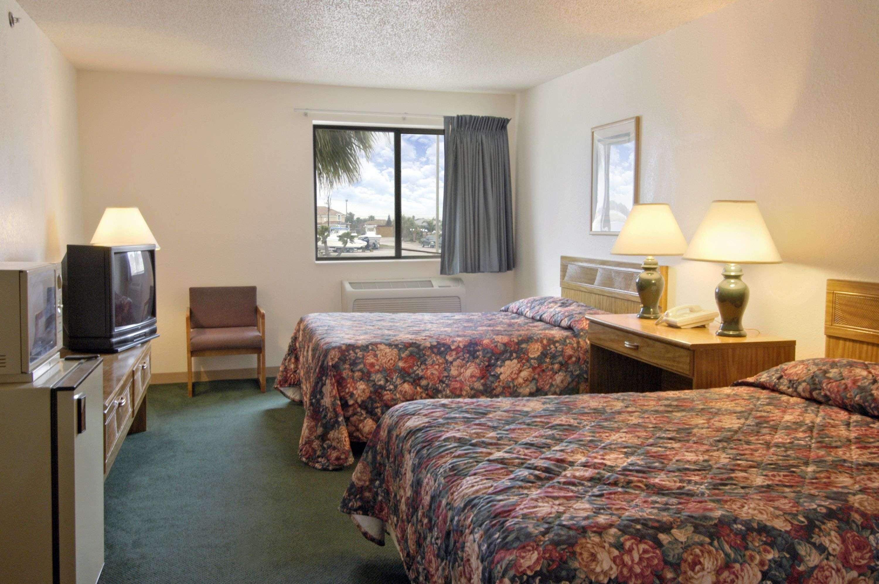 Hotel Super 8 By Wyndham Aransas Pass Esterno foto